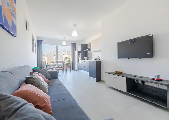 Brand New Apartment 3 Bdr 2 Bth B10