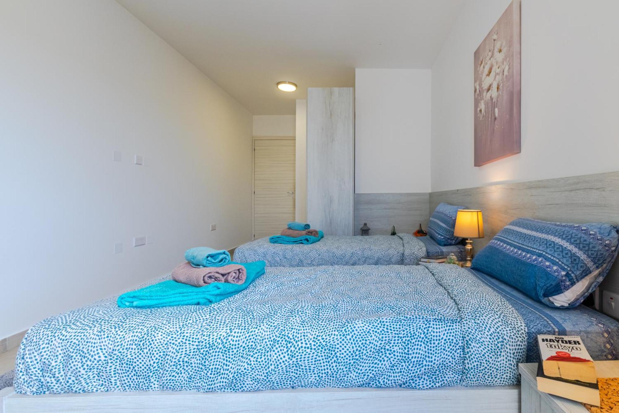 Brand New 3 Bdr 2 Bth B10 Appartamento